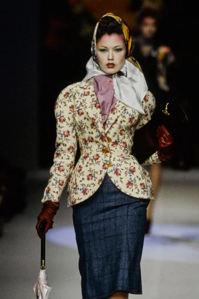 Look 38